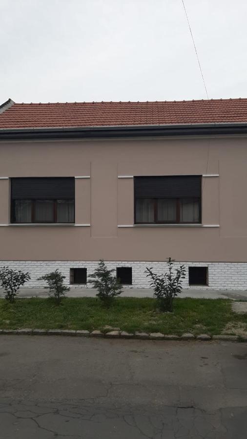 فيلا أرادايافي Casa Isa المظهر الخارجي الصورة